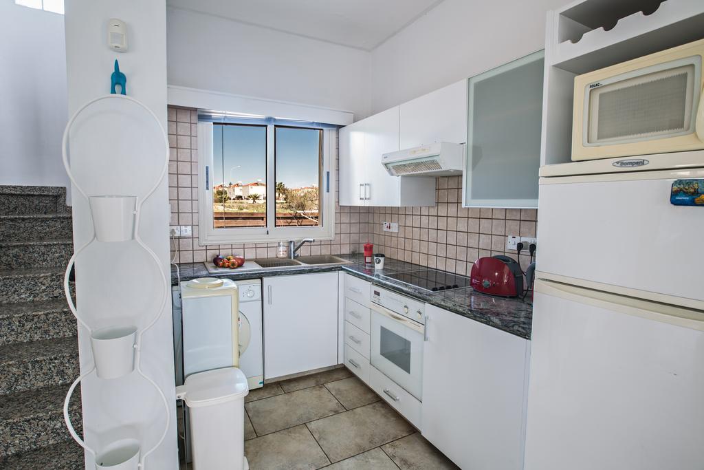 Sunny Coast Villa Ayia Napa Exterior foto